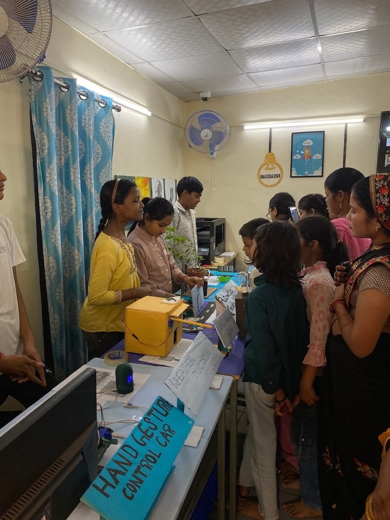 MakersBox Foundation Nook